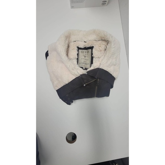 GUESS Jacket Full Zip Closure, Faux Leather & Fur, Size S Brown & White - Picture 3 of 3